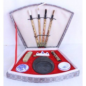 Calligraphy HERO Boxed Brush Set Japanese
